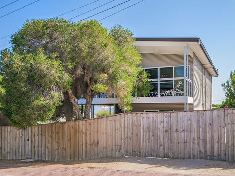 Kiltevna - Nelsons Bay Accommodation 0