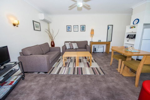 Kimbriki Unit 8 - Shoal Bay - Accommodation Nelson Bay 0