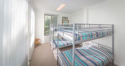 King Of North Bay - 103 Gold Coast Drive - Accommodation Nelson Bay 2