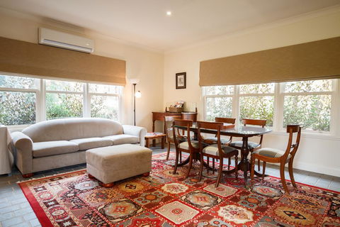 King River Cottage - Accommodation Nelson Bay 2