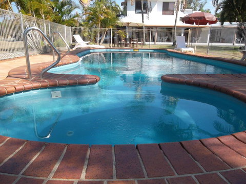 Kinka Palms Beachfront Apartments / Motel - Accommodation Nelson Bay 0