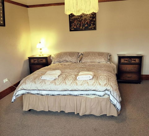 Kinross Metcalfe Farm - Accommodation Nelson Bay 2