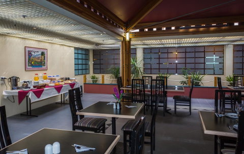 La Maison Boutique Hotel - Accommodation Nelson Bay 3