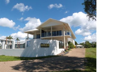 La Riviera - Accommodation Nelson Bay 1