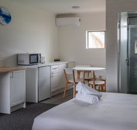 Lakeside Inn - Accommodation Nelson Bay