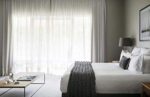 Lancemore Lindenderry Red Hill - Accommodation Nelson Bay 0