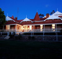 Laurelville - Accommodation Nelson Bay