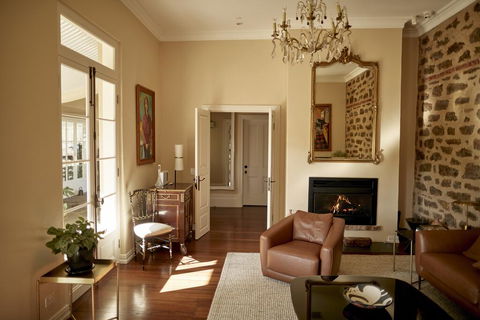 Le Mas Barossa - Accommodation Nelson Bay 2