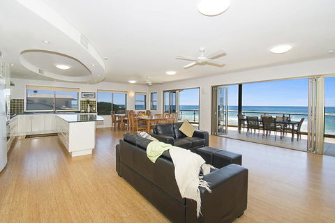 Lennox On The Beach Unit 2 - Lennox Head - Accommodation Nelson Bay 0