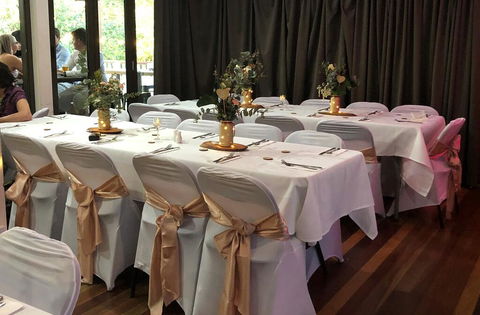 Maleny Hotel - Accommodation Nelson Bay 2