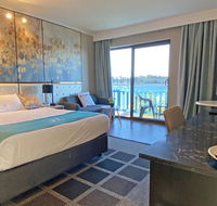 Mariners on the Waterfront - Accommodation Nelson Bay