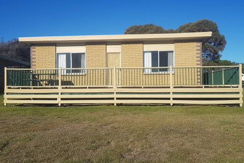 MARLO - Accommodation Nelson Bay 0