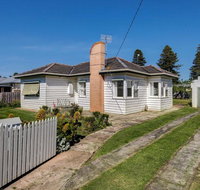 Mary Grant - Accommodation Nelson Bay