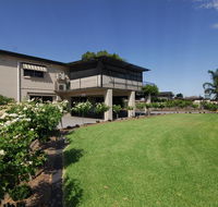 Mayfair Motel - Accommodation Nelson Bay