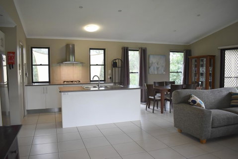 Melawondi Spring Retreat - Accommodation Nelson Bay 2