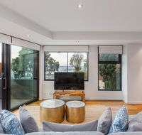 Melbourne Holiday Apartments Williamstown - Accommodation Nelson Bay