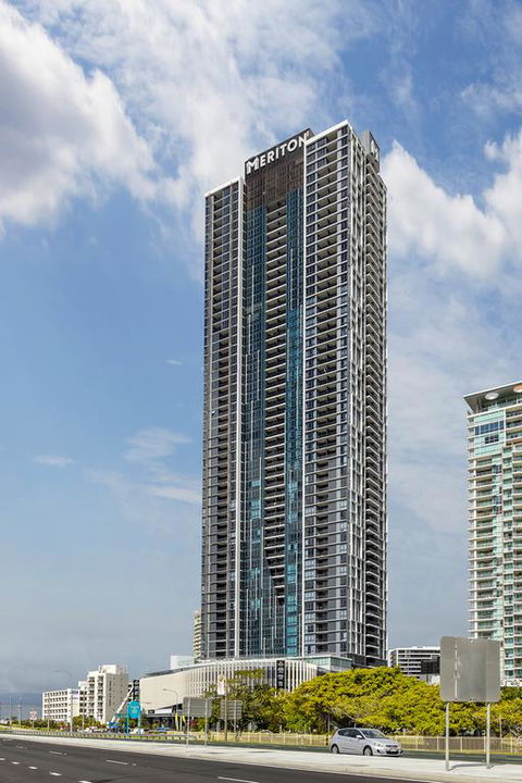 Meriton Suites Southport - Accommodation Nelson Bay 3