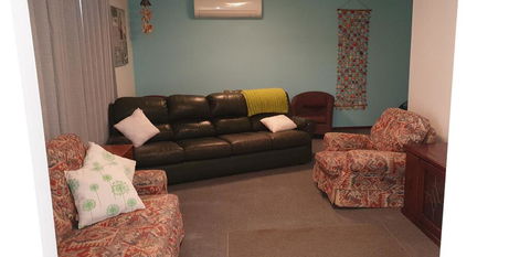 Mermaid Beachside Accommodation - Accommodation Nelson Bay 3