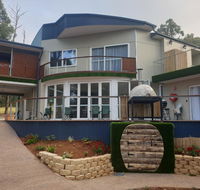 Merry Mary - Accommodation Nelson Bay
