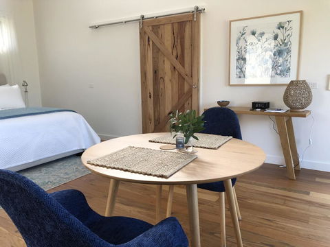 Messmates Luxury Eco Suites - Accommodation Nelson Bay 3