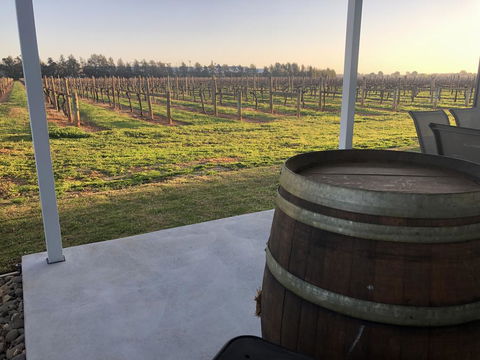 Milawa Vineyard Views - Guesthouse 1 - Accommodation Nelson Bay 2