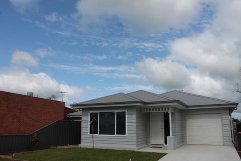 Milawa Vineyard Views - Guesthouse 2 - Accommodation Nelson Bay 3