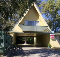 Millers Cottage Motel - Accommodation Nelson Bay