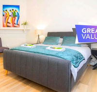 Minutes from the beach shops and parks Free - Wifi - Nespresso - Netflix - Accommodation Nelson Bay