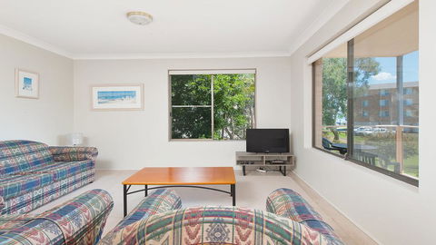 Mistral Close, Misthaven, 01, 12 - Accommodation Nelson Bay 2