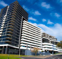 Modern Clean Luxury at the Right Price..... - Accommodation Nelson Bay