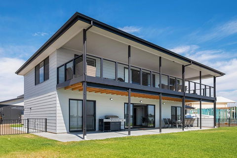 Moments On The Water - Accommodation Nelson Bay 0