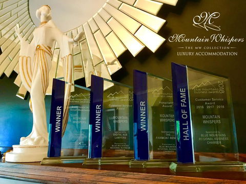 Mountain Whispers Chatelaine Valley - Nelson Bay Accommodation.com 2