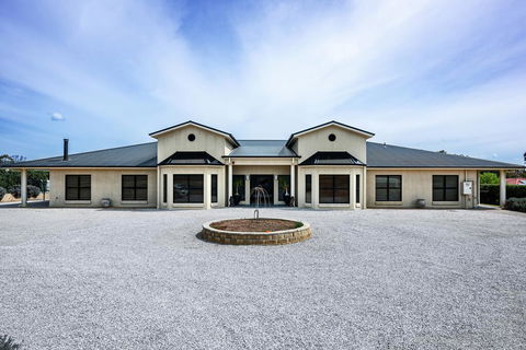 Mudgee Guesthouse - Accommodation Nelson Bay 0