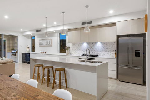 NAUTiLUS OCEAN BREEZE - Accommodation Nelson Bay 2