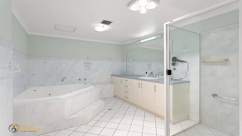 Nelson Bay CBD Apartment - No.41 Nelson Towers - Accommodation Nelson Bay 2