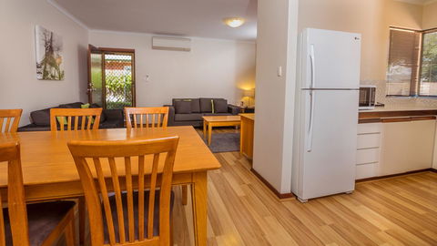 Dowler Apartments Subiaco - Nelsons Bay Accommodation 22