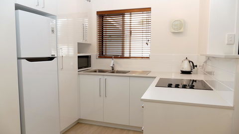 Dowler Apartments Subiaco - Nelsons Bay Accommodation 4