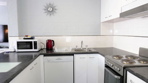 Dowler Apartments Subiaco - Nelsons Bay Accommodation 44