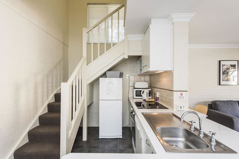 Subiaco Village 30 - Nelsons Bay Accommodation 21