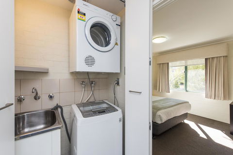 Subiaco Village 30 - Nelsons Bay Accommodation 5