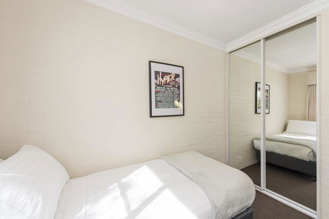Subiaco Village 30 - Nelsons Bay Accommodation 20