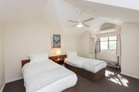 Subiaco Village 30 - Nelsons Bay Accommodation 24