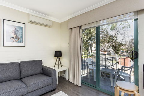 Subiaco Village 30 - Nelsons Bay Accommodation 6