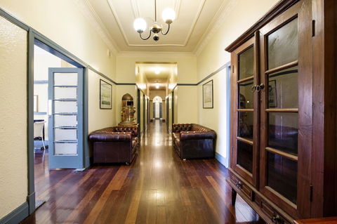 Captain Stirling Hotel - Accommodation Nelson Bay 6