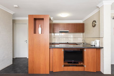 Subiaco Village 20 - Nelsons Bay Accommodation 6