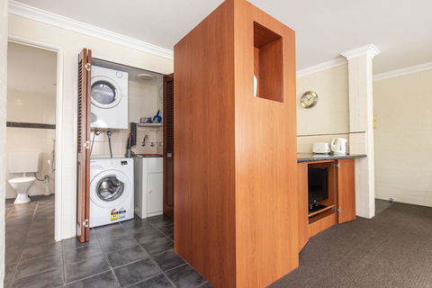 Subiaco Village 20 - Nelsons Bay Accommodation 10