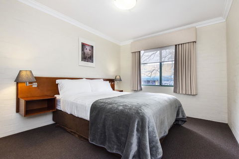 Subiaco Village 20 - Nelsons Bay Accommodation 11