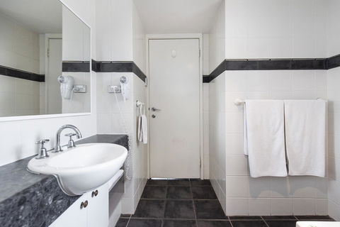 Subiaco Village 20 - Nelsons Bay Accommodation 14