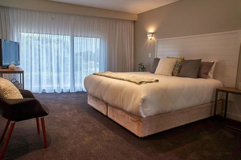 The Urban Beach House - Accommodation Nelson Bay 13