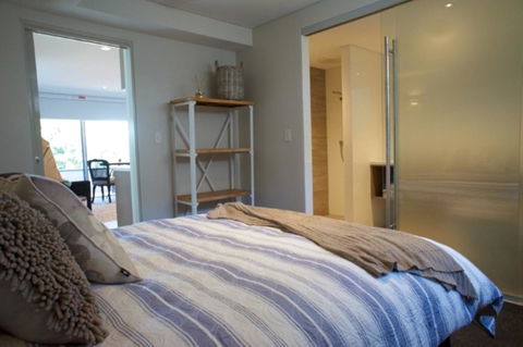 The Urban Beach House - Accommodation Nelson Bay 12